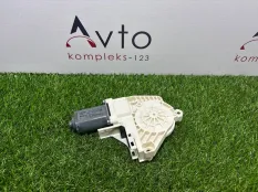 Моторчик стеклоподъемника Audi A6