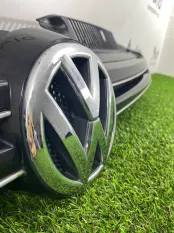 Решетка радиатора Volkswagen Golf