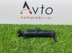 Форсунка омывателя фар Audi A4