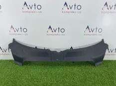 Накладка замка капота Audi A6