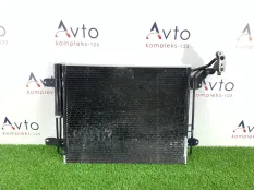 Радиатор кондиционера Volkswagen Tiguan