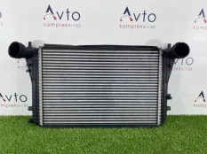 Интеркулер Volkswagen Golf