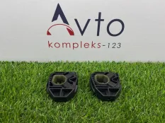 Крепление радиатора Volkswagen Golf