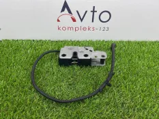 Замок капота Volkswagen Golf