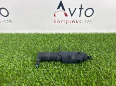 Форсунка омывателя фар Volkswagen Golf