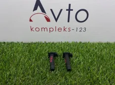 Крепление радиатора Audi A4