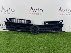 Решетка радиатора Volkswagen Golf