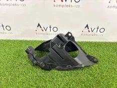 Кронштейн фары Audi Q7