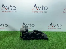 Коллектор впускной Audi Q5