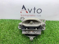 Подушка АКПП Audi Q5