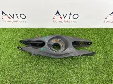 Рычаг подвески Mercedes-Benz C-Class