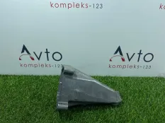 Кронштейн двигателя Mercedes-Benz C-Class