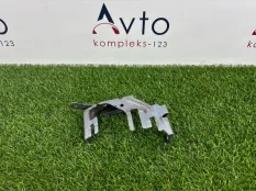 Кронштейн Audi A5