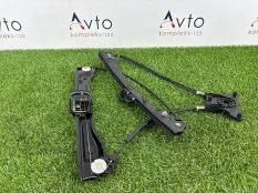 Стеклоподъемник Skoda Rapid