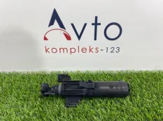 Форсунка омывателя фар Audi A4