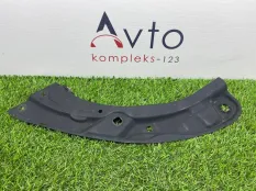 Кронштейн фары Skoda Rapid