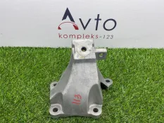 Кронштейн двигателя Audi A6