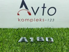 Эмблема Mercedes-Benz A-Class