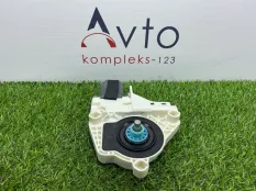 Моторчик стеклоподъемника Audi A6