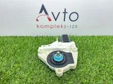 Моторчик стеклоподъемника Audi A6