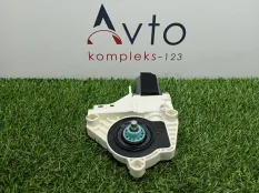 Моторчик стеклоподъемника Audi A5