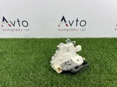 Замок двери Audi A6