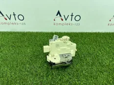 Замок двери Audi A6