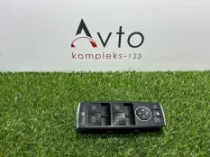 Блок управления стеклоподъемниками Mercedes-Benz B-Class