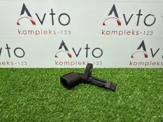 Датчик ABS Audi A6