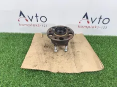 Ступица Mercedes-Benz C-Class