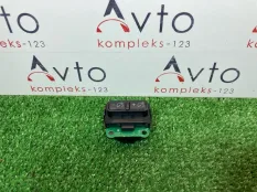 Кнопка Audi A8