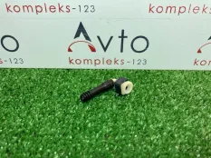 Штуцер омывателя Audi Q7