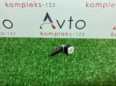 Штуцер омывателя Audi Q7