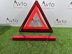 Знак аварийной остановки Audi A7