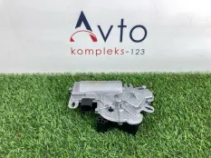 Доводчик двери багажника Volkswagen Tiguan