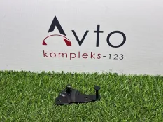 Кронштейн амортизатора Audi A7