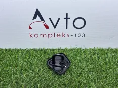 Ответная часть замка капота Mercedes-Benz C-Class