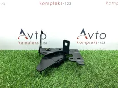 Петля крышки багажника Audi A7