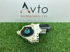 Моторчик стеклоподъемника Audi A6