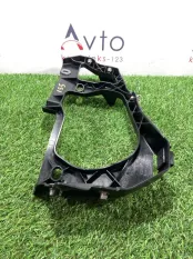 Кронштейн фары Volkswagen Touareg