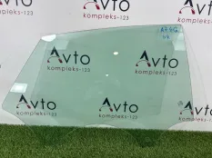 Стекло двери Audi A7