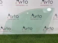 Стекло двери BMW 1-Series