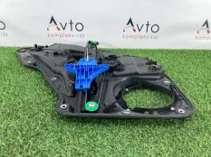 Стеклоподъемник Volkswagen Tiguan