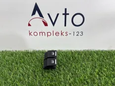 Блок управления стеклоподъемниками Volkswagen Beetle