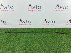 Держатель капота Volkswagen Tiguan