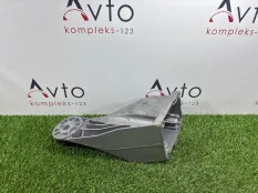 Кронштейн двигателя Porsche Cayenne