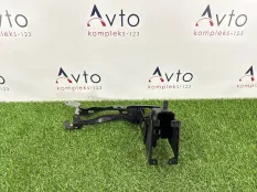 Кронштейн фары BMW 1-Series