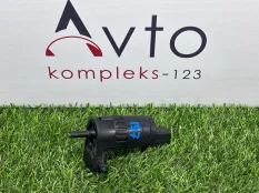 Насос омывателя Volkswagen Tiguan