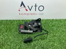 Замок капота BMW 1-Series