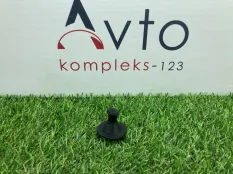 Фиксатор капота BMW 1-Series